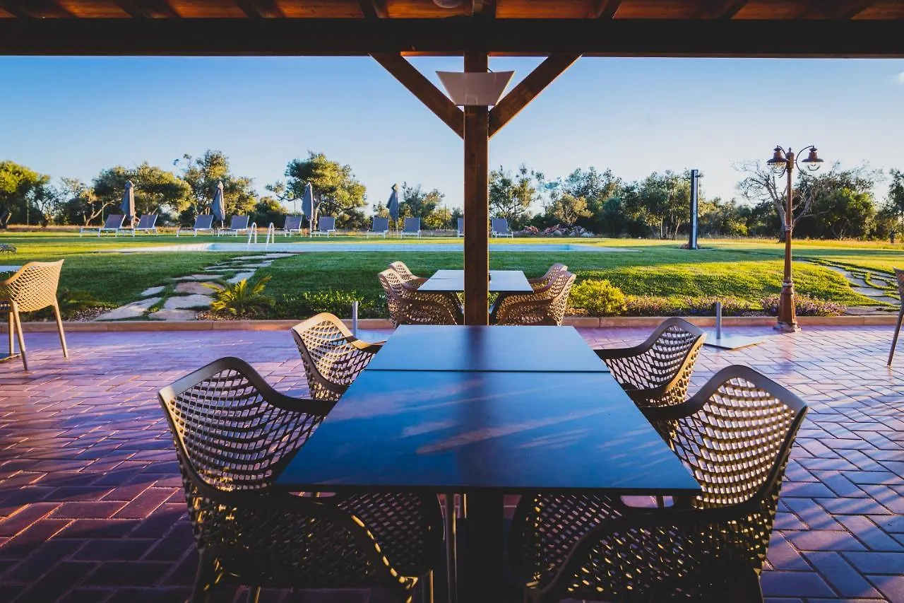 Bed & Breakfast Vila Fuzeta With Pool & Garden