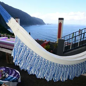 Janela O Atlantico Pensión Porto Moniz