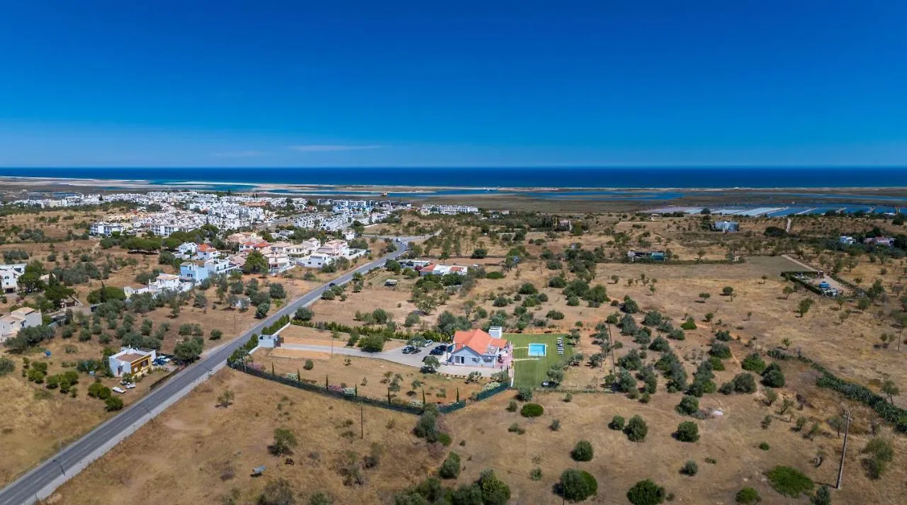 Vila Fuzeta With Pool & Garden